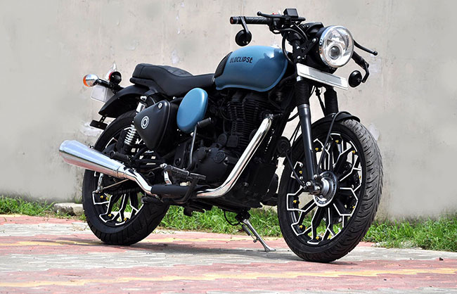 Custom made Bikes, Royal enfield modification, Customized cars, India,  Puranam Designs